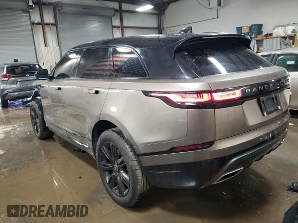 2020 Land Rover Range Rover Velar R-Dynamic S z VIN SALYK2FV9LA265857, wystawiony jako Copart lot #52206485 z przebiegiem 48 502 mil mil oraz Szkoda całkowita • Salvage title. Historia ofert i sprzedaży dostępna na DreamBid. Obrazek 2.