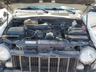 2005 Jeep Liberty Sport with VIN 1J4GK48K95W682154, listed as a Copart auction lot 52176155 with 164,743 mi miles and Salvage Title. Bid and sale history available at carsss.com. Image 12.