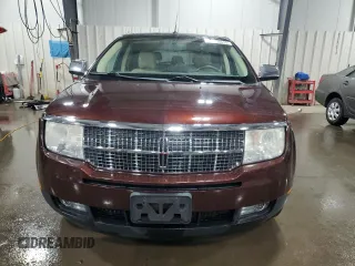 2009 Lincoln MKX with VIN 2LMDU88C49BJ06952, listed as a Copart auction lot 49850315 with 96,240 mi miles and Salvage Title. Bid and sale history available at DreamBid. Image 5.