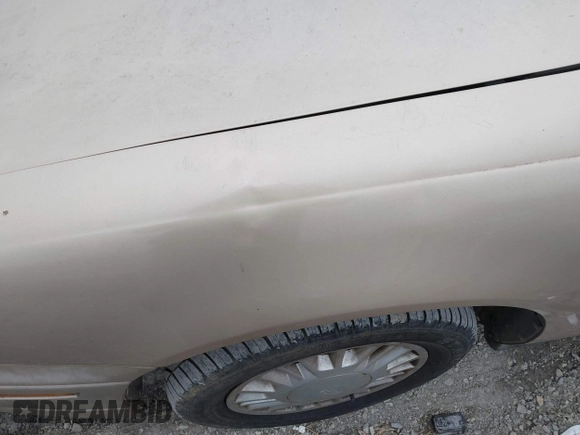 2001 Chevrolet Malibu with VIN 1G1ND52J516186560, listed as a IAAI auction lot 41945841 with 184,087 mi miles. Bid and sale history available at carsss.com. Image 19.