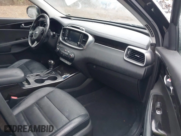 2017 Kia Sorento EX with VIN 5XYPHDA59HG231011, listed as a IAAI auction lot 41218507 with 149,190 mi miles and . Bid and sale history available at DreamBid. Image 5.