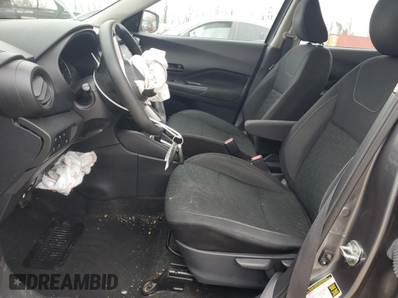 2021 Nissan Kicks S z VIN 3N1CP5BV9ML488973, wystawiony jako Copart lot #49026305 z przebiegiem 74 329 mil mil oraz Szkoda całkowita • Salvage title. Historia ofert i sprzedaży dostępna na DreamBid. Obrazek 7.