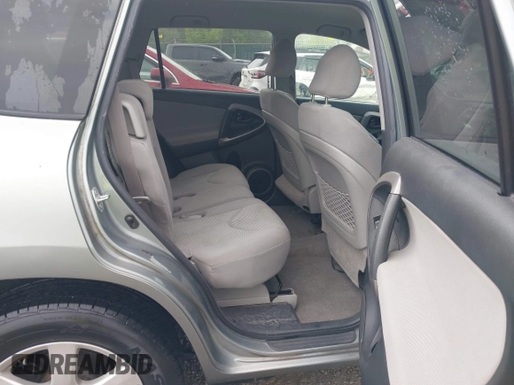 2008 Toyota RAV4 Limited с VIN JTMBD31V386076023, выставлен на аукционе IAAI как лот 42256880 с пробегом 200 495 миль миль и . История ставок и продаж доступна на DreamBid. Изображение 8.