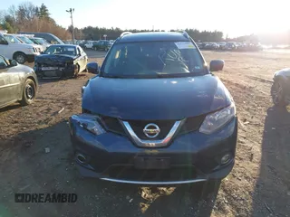 2016 Nissan Rogue SV with VIN KNMAT2MV6GP734169, listed as a IAAI auction lot 41112001 with 243,883 mi miles. Bid and sale history available at carsss.com. Image 13.
