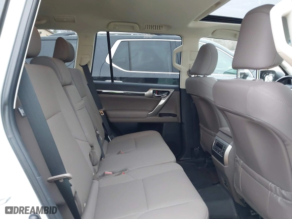 2020 Lexus GX with VIN JTJAM7BX5L5264637, listed as a IAAI auction lot 41541169 with 53,542 mi miles. Bid and sale history available at carsss.com. Image 8.