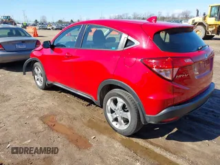 2017 Honda HR-V LX with VIN 3CZRU6H32HM700330, listed as a IAAI auction lot 41879136 with 90,629 mi miles. Bid and sale history available at carsss.com. Image 3.