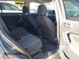 2019 Volkswagen Tiguan S with VIN 3VV0B7AX0KM119702, listed as a IAAI auction lot 42069676 with 69,637 mi miles and . Bid and sale history available at DreamBid. Image 8.