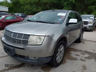 2008 Lincoln MKX with VIN 2LMDU68C58BJ11726, listed as a IAAI auction lot 42146388 with 146,293 mi miles. Bid and sale history available at carsss.com. Image 6.