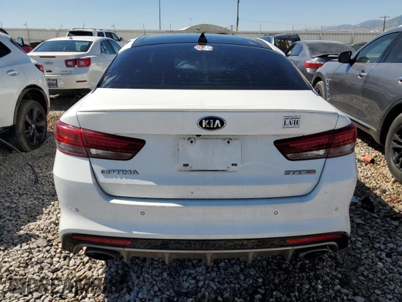 2016 Kia Optima SX Turbo with VIN 5XXGW4L25GG012459, listed as a Copart auction lot 61264204 with 117,785 mi miles and Salvage Title. Bid and sale history available at carsss.com. Image 6.