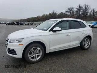 2018 Audi Q5 Premium with VIN WA1ANAFY4J2227815, listed as a Copart auction lot 48627415 with 0 mi miles and Salvage Title. Bid and sale history available at carsss.com. Image 1.