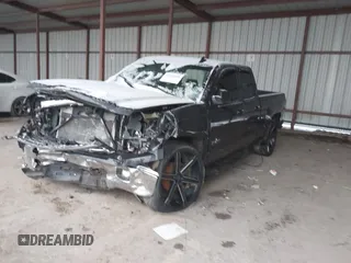 2015 Chevrolet Silverado 1500 LT with VIN 1GCRCREC5FZ402543, listed as a IAAI auction lot 41290500 with 136,079 mi miles. Bid and sale history available at carsss.com. Image 17.