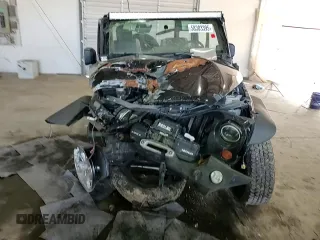 2007 Jeep Wrangler X с VIN 1J4FA24127L193177, выставлен на аукционе Copart как лот 58383395 с пробегом Не указан миль и Списание • Salvage title. История ставок и продаж доступна на DreamBid. Изображение 13.