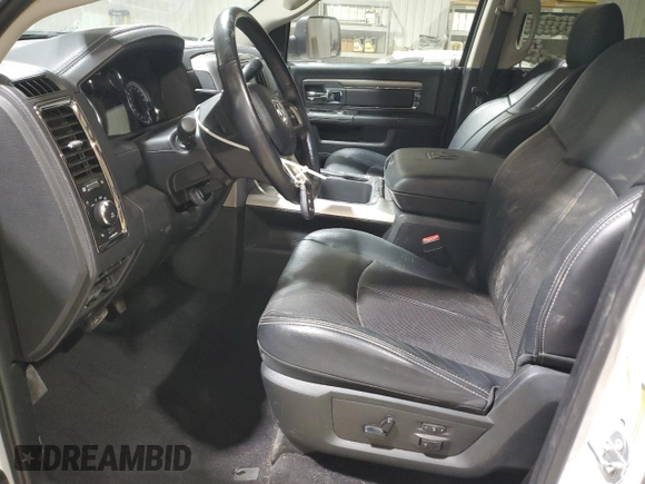 2018 Ram 2500 Laramie with VIN 3C6UR5NJ1JG342051, listed as a Copart auction lot 43934255 with 82,000 mi miles and Salvage title. Bid and sale history available at DreamBid. Image 7.