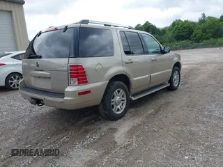 2005 Mercury Mountaineer Convenience z VIN 4M2DU66W95UJ09233, wystawiony jako IAAI lot #42460350 z przebiegiem 176 717 mil mil oraz . Historia ofert i sprzedaży dostępna na DreamBid. Obrazek 4.