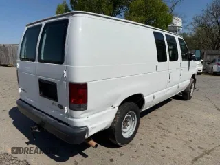 2010 Ford Econoline Cargo Commercial with VIN 1FTNE1EW6ADA36473, listed as a Copart auction lot 55557795 with 476,354 mi miles and Clean Title. Bid and sale history available at DreamBid. Image 4.