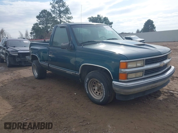 1996 Chevrolet Silverado 1500 with VIN 1GCEC14W1TZ126143, listed as a IAAI auction lot 41440716 with 190,935 mi miles and . Bid and sale history available at DreamBid. Image 1.