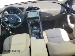 2020 Jaguar F-Pace 25t Prestige z VIN SADCK2FX1LA630796, wystawiony jako Copart lot #62261985 z przebiegiem 13 431 mil mil oraz Szkoda całkowita • Salvage title. Historia ofert i sprzedaży dostępna na DreamBid. Obrazek 8.