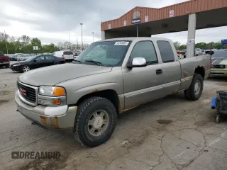 2000 GMC Sierra 1500 SLE z VIN 1GTEK19TXYE119384, wystawiony jako Copart lot #56365885 z przebiegiem 194 371 mil mil oraz Czysty tytuł • Clean title. Historia ofert i sprzedaży dostępna na DreamBid. Obrazek 1.
