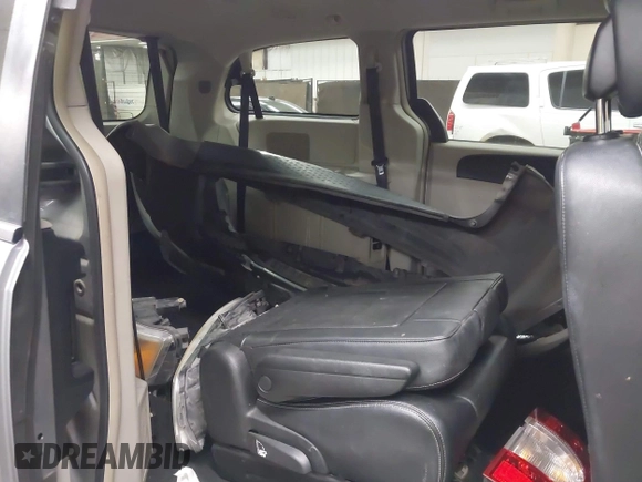2013 Chrysler Town & Country Touring with VIN 2C4RC1BG7DR730420, listed as a IAAI auction lot 41911674 with 179,810 mi miles and . Bid and sale history available at DreamBid. Image 8.