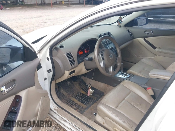2012 Nissan Altima SR with VIN 1N4BL2AP3CC153889, listed as a IAAI auction lot 41781358 with 262,689 mi miles and . Bid and sale history available at DreamBid. Image 13.