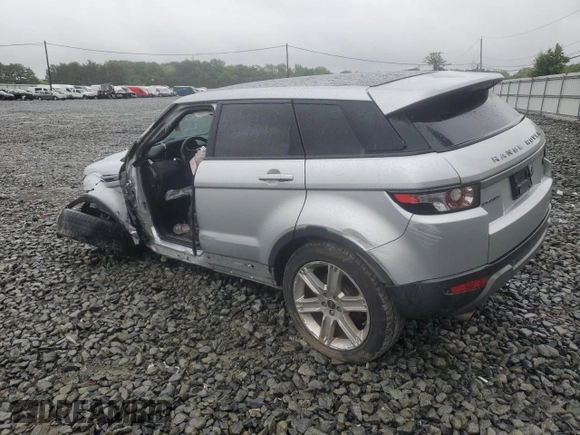 2013 Land Rover Range Rover Evoque Pure Plus z VIN SALVP2BG1DH845186, wystawiony jako Copart lot #57889835 z przebiegiem Nie podano mil oraz Szkoda całkowita • Salvage title. Historia ofert i sprzedaży dostępna na DreamBid. Obrazek 2.