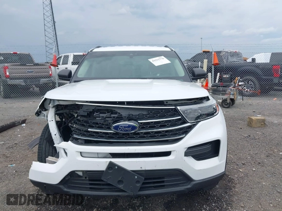 2020 Ford Explorer XLT with VIN 1FMSK7DH4LGC22642, listed as a IAAI auction lot 41932776 with 45,099 mi miles and . Bid and sale history available at carsss.com. Image 12.
