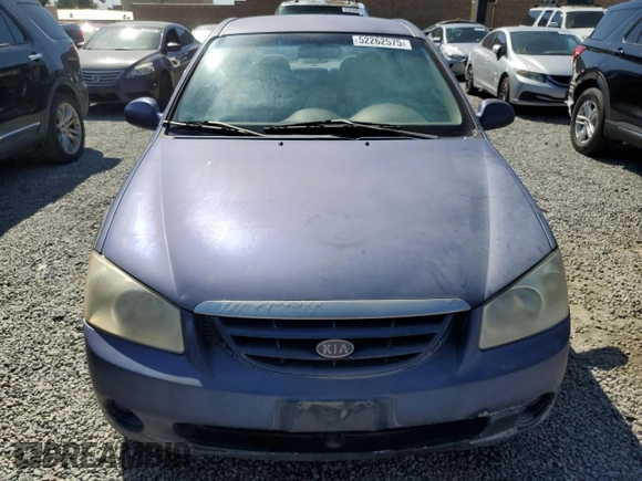 2004 Kia Spectra LX with VIN KNAFE122845046827, listed as a Copart auction lot 52262575 with 91,786 mi miles and Clean Title. Bid and sale history available at carsss.com. Image 5.