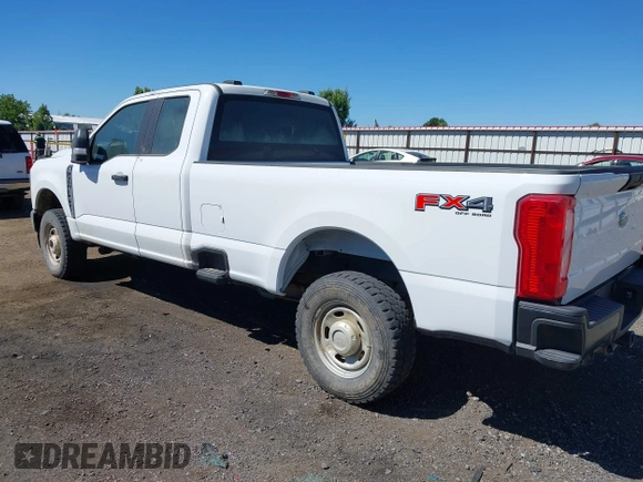 2023 Ford F-250 XL with VIN 1FT7X2BA4PEC32190, listed as a IAAI auction lot 42391494 with Not provided miles and . Bid and sale history available at DreamBid. Image 3.