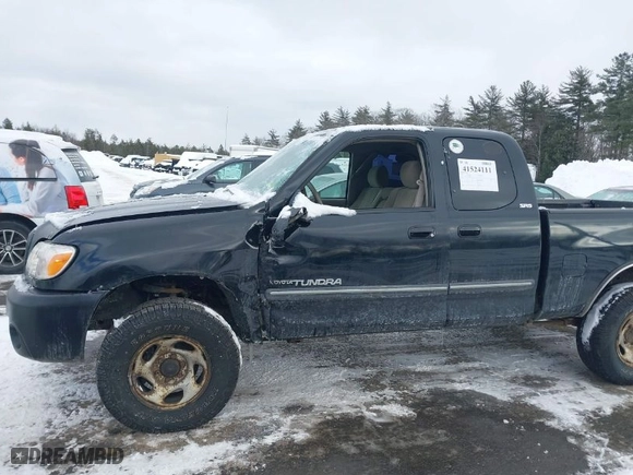 2006 Toyota Tundra SR5 with VIN 5TBBT44196S476238, listed as a IAAI auction lot 41524111 with 174,631 mi miles. Bid and sale history available at carsss.com. Image 6.