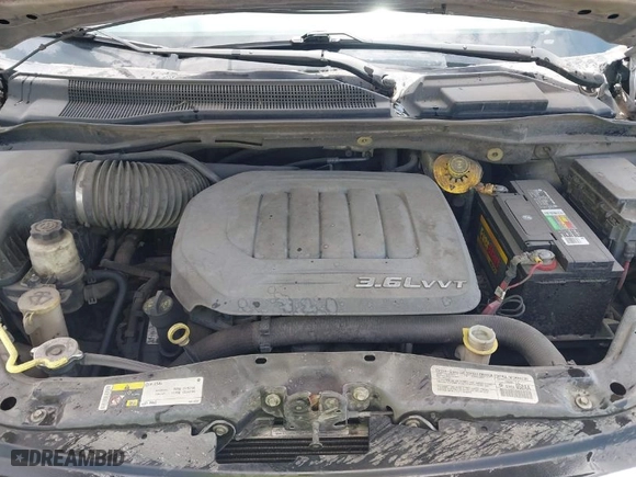 2014 Chrysler Town & Country Touring with VIN 2C4RC1BG0ER437492, listed as a IAAI auction lot 41981784 with 240,445 mi miles. Bid and sale history available at carsss.com. Image 10.