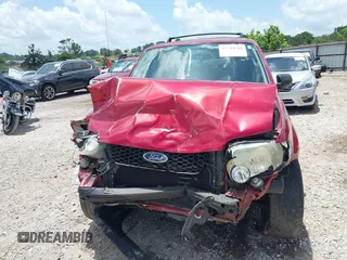 2005 Ford Escape XLT с VIN 1FMYU93175DA16398, выставлен на аукционе IAAI как лот 42544348 с пробегом 114 065 миль миль и . История ставок и продаж доступна на DreamBid. Изображение 6.