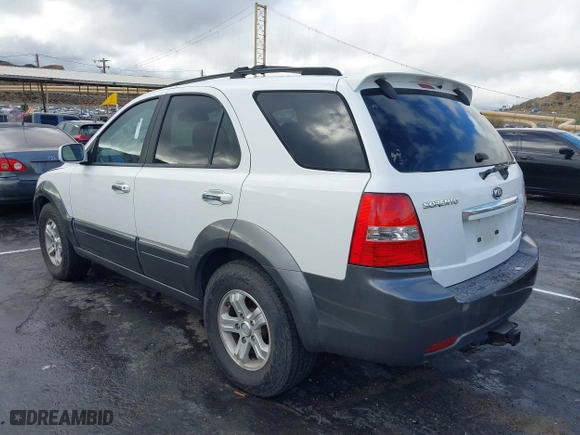 2007 Kia Sorento EX with VIN KNDJC736075701123, listed as a IAAI auction lot 41523321 with 126,003 mi miles. Bid and sale history available at carsss.com. Image 3.