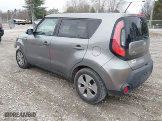 2016 Kia Soul with VIN KNDJN2A26G7309345, listed as a IAAI auction lot 41253208 with 183,659 mi miles. Bid and sale history available at carsss.com. Image 3.