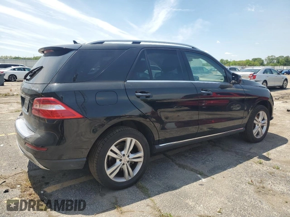 2014 Mercedes-Benz M 350 with VIN 4JGDA5HB0EA359718, listed as a Copart auction lot 58902625 with 120,480 mi miles and Salvage title. Bid and sale history available at DreamBid. Image 3.