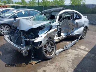 2010 Scion tC z VIN JTKDE3B71A0306892, wystawiony jako IAAI lot #42223580 z przebiegiem Nie podano mil oraz . Historia ofert i sprzedaży dostępna na DreamBid. Obrazek 2.