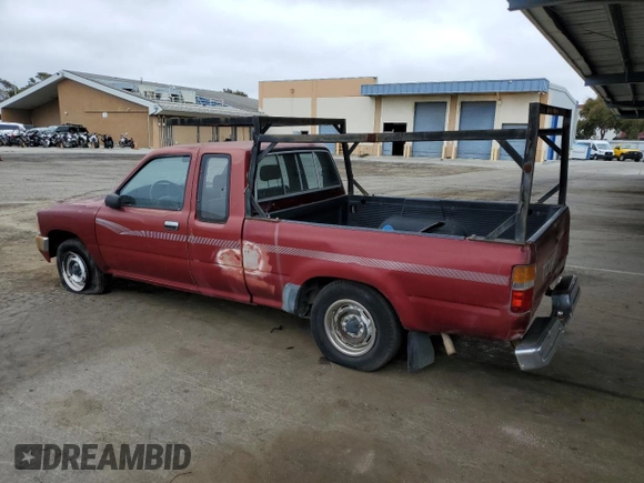 1991 Toyota Pickup DLX с VIN JT4RN93P9M5040575, выставлен на аукционе Copart как лот 58934495 с пробегом 43 376 миль миль и Списание • Salvage title. История ставок и продаж доступна на DreamBid. Изображение 2.