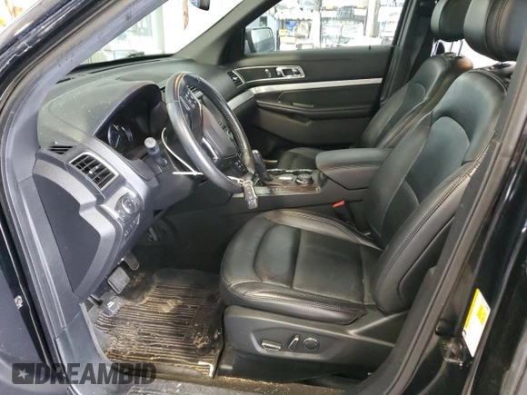 2017 Ford Explorer XLT с VIN 1FM5K8D83HGC75858, выставлен на аукционе Copart как лот 60370635 с пробегом 142 487 миль миль и На запчасти • Non repairable. История ставок и продаж доступна на DreamBid. Изображение 7.
