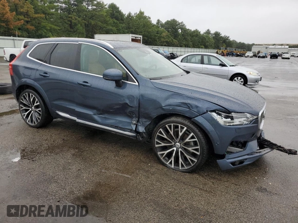 2020 Volvo XC60 Inscription with VIN YV4A22RL1L1576909, listed as a Copart auction lot 67352813 with 39,706 mi miles and Non repairable. Bid and sale history available at DreamBid. Image 4.