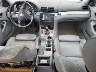 1999 BMW 3 Series 323i with VIN WBAAM3333XKC59029, listed as a Copart auction lot 76257774 with 301,189 mi miles and Salvage Title. Bid and sale history available at carsss.com. Image 8.