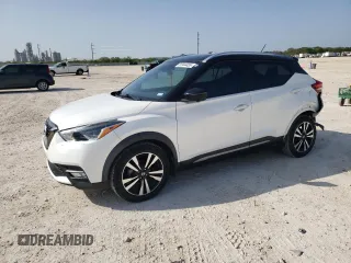 2019 Nissan Kicks SR z VIN 3N1CP5CU8KL562581, wystawiony jako Copart lot #51344455 z przebiegiem 41 623 mil mil oraz Szkoda całkowita • Salvage title. Historia ofert i sprzedaży dostępna na DreamBid. Obrazek 1.