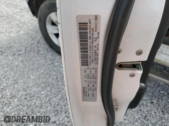 2018 Ram 1500 Express z VIN 3C6RR7KT8JG265301, wystawiony jako Copart lot #56287975 z przebiegiem Nie podano mil oraz Czysty tytuł • Clean title. Historia ofert i sprzedaży dostępna na DreamBid. Obrazek 12.