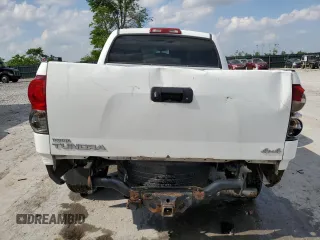2007 Toyota Tundra Limited z VIN 5TFDV58197X027051, wystawiony jako Copart lot #54549625 z przebiegiem 315 783 mil mil oraz Szkoda całkowita • Salvage title. Historia ofert i sprzedaży dostępna na DreamBid. Obrazek 6.