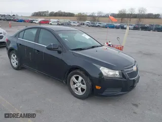 2011 Chevrolet Cruze LT w/2LT with VIN 1G1PG5S9XB7105604, listed as a IAAI auction lot 42019978 with 123,090 mi miles. Bid and sale history available at carsss.com. Image 1.