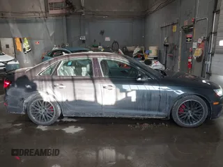 2018 Audi A4 Premium Plus с VIN WAUENAF46JA102709, выставлен на аукционе IAAI как лот 41569511 с пробегом 134 940 миль миль и . История ставок и продаж доступна на DreamBid. Изображение 13.