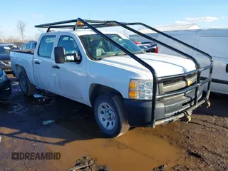 2013 Chevrolet Silverado 1500 with VIN 3GCPCPEA3DG321273, listed as a IAAI auction lot 41623028 with 70,519 mi miles and . Bid and sale history available at DreamBid. Image 1.
