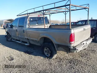 2003 Ford F-350 XL z VIN 1FTSW31P93ED31381, wystawiony jako IAAI lot #41388758 z przebiegiem 182 160 mil mil oraz . Historia ofert i sprzedaży dostępna na DreamBid. Obrazek 3.