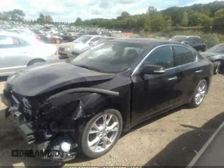 2014 Nissan Maxima S z VIN 1N4AA5AP8EC460836, wystawiony jako IAAI lot #35659339 z przebiegiem 117 924 mil mil oraz . Historia ofert i sprzedaży dostępna na DreamBid. Obrazek 2.