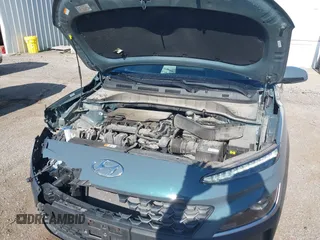 2022 Hyundai Kona SE with VIN KM8K2CAB3NU876819, listed as a IAAI auction lot 42550493 with 25,582 mi miles and . Bid and sale history available at DreamBid. Image 10.