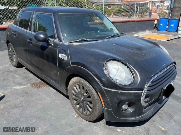 2015 MINI Cooper Hardtop 4 Door with VIN WMWXS5C52FT827192, listed as a Copart auction lot 87767885 with 1 mi miles and Clean Title. Bid and sale history available at carsss.com. Image 1.