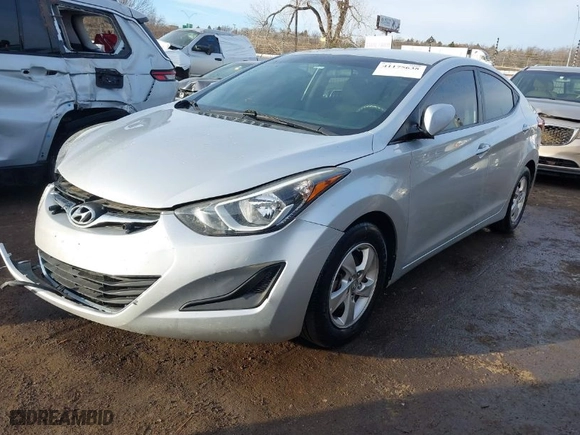 2015 Hyundai Elantra SE with VIN 5NPDH4AE9FH567797, listed as a IAAI auction lot 41175638 with 100,029 mi miles. Bid and sale history available at carsss.com. Image 2.